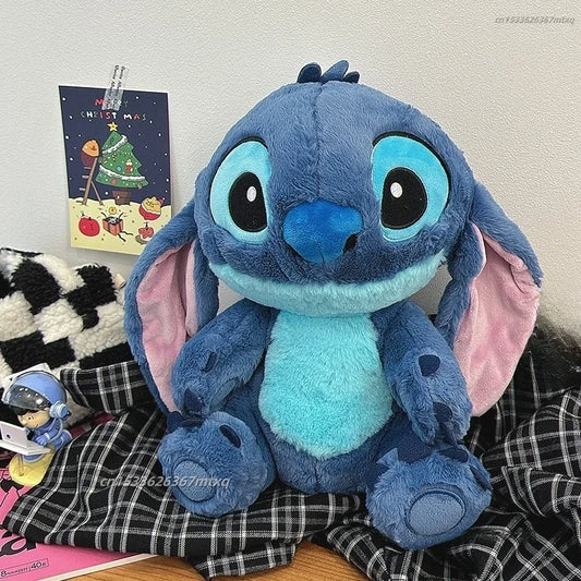 Stitch Plüss Figura