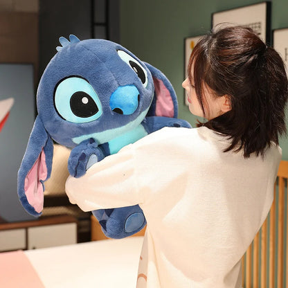 Stitch Plüss Figura